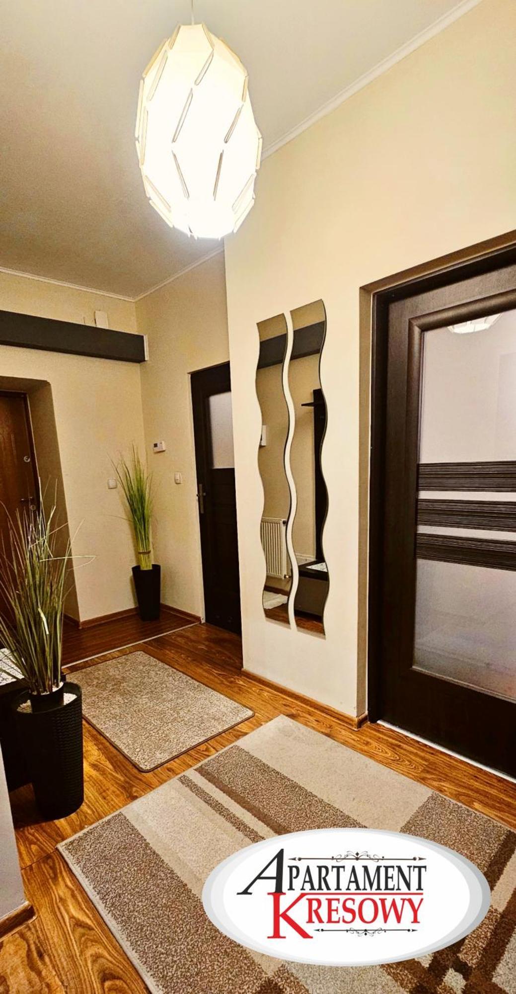 Apartament Kresowy Parter 3 Pokoje Duza Lazienka Kabino-Wanna Spa Wi Fi Ekspres 2X Smart Tv Antresola Parking Free Plac Zabaw Bilet Na Aquapark 150M W Cenie Hrubieszow Kültér fotó