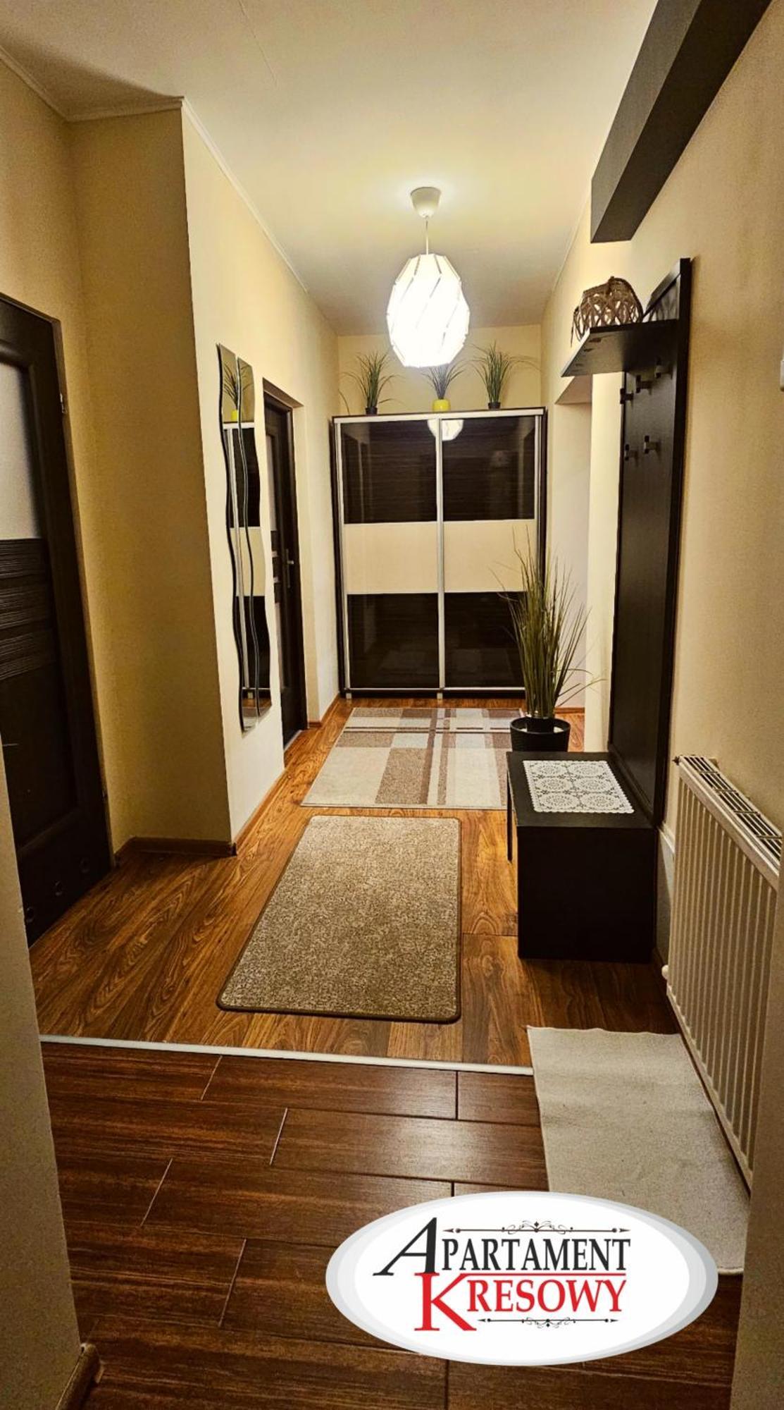 Apartament Kresowy Parter 3 Pokoje Duza Lazienka Kabino-Wanna Spa Wi Fi Ekspres 2X Smart Tv Antresola Parking Free Plac Zabaw Bilet Na Aquapark 150M W Cenie Hrubieszow Kültér fotó